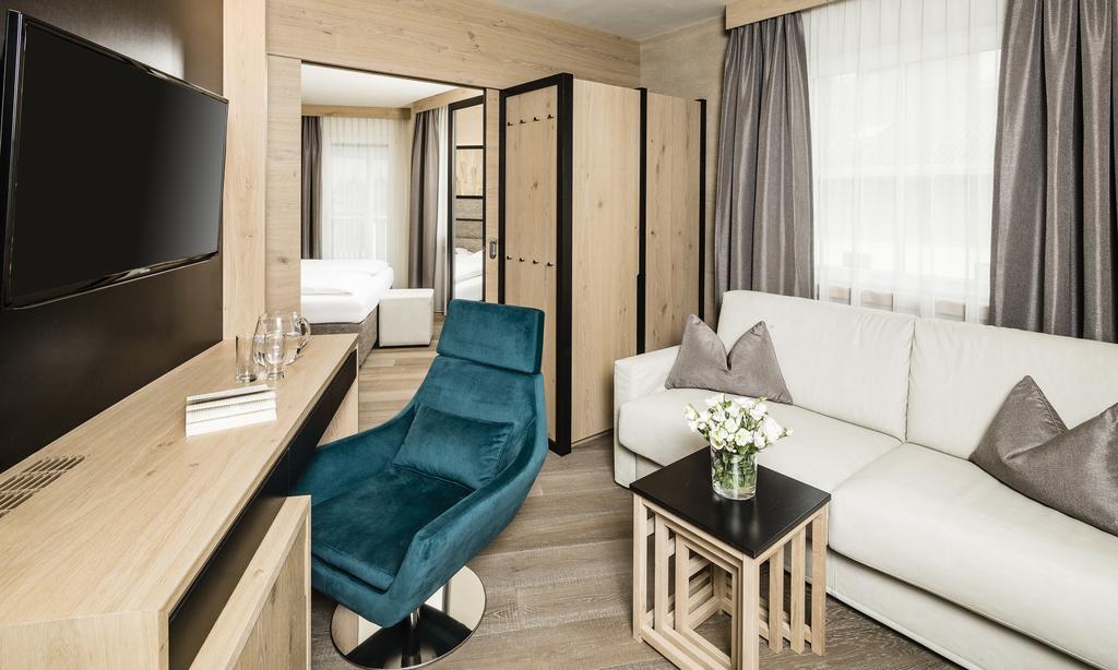 Hotel Prokulus Naturns Eksteriør billede